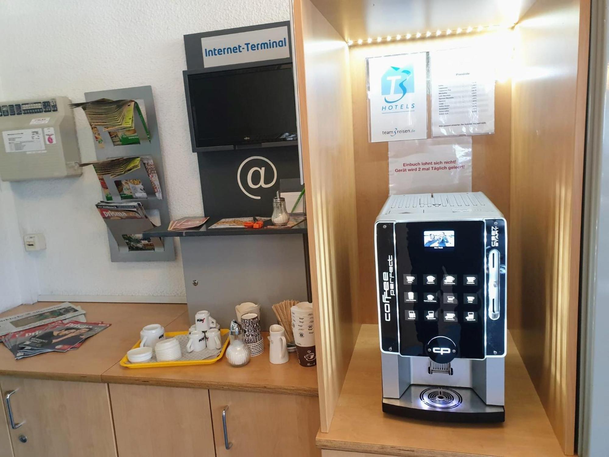 T3 Budget Berlin เฮนนิกส์ดอร์ฟ ภายนอก รูปภาพ
